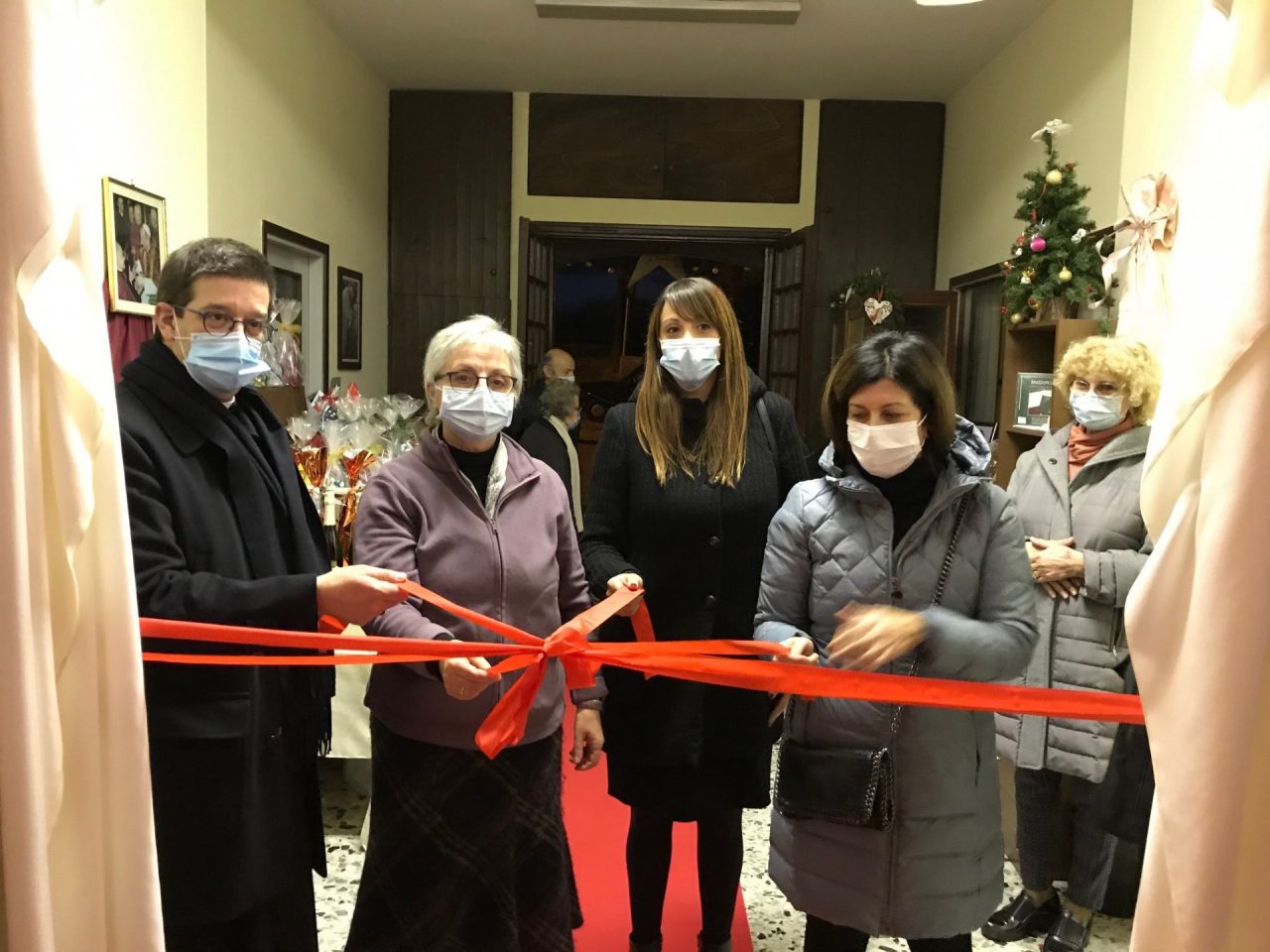 Una mostra racconta il Natale nella casa dei Silenziosi Operai della Croce dal 1965 al 2019