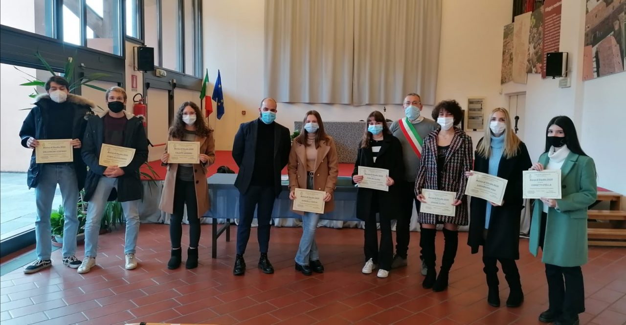 L’Amministrazione premia gli studenti meritevoli