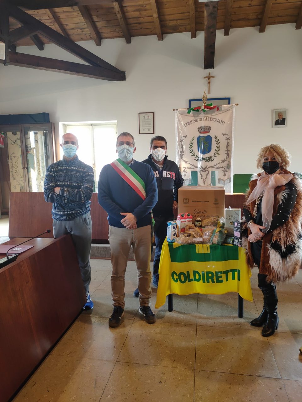 Anche a Castegnato consegnati i pacchi donati dagli agricoltori Coldiretti