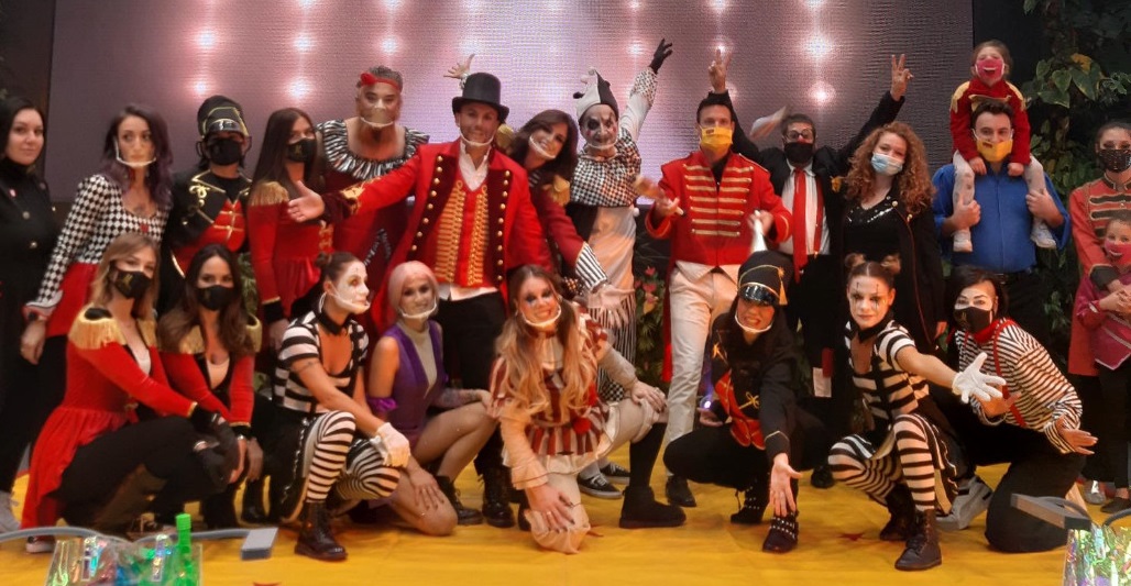 Il Circo Grioni riporta in scena la magia per le feste con tre spettacoli streaming