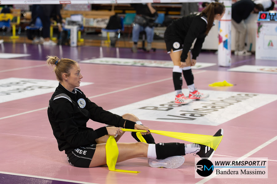 Positività tra le giocatrici, salta la trasferta di Firenze