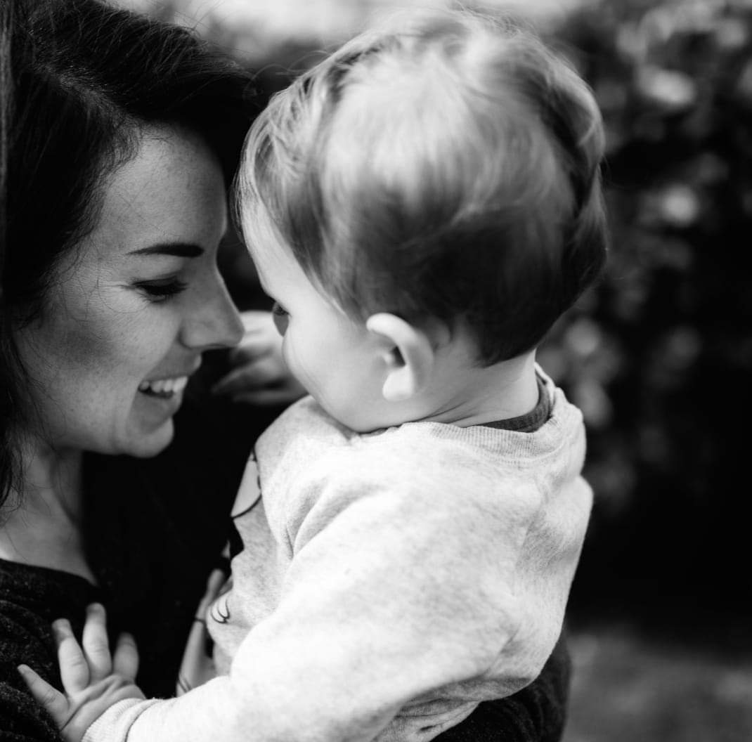 «Conosco una mamma», le mamme single fanno rete contro la solitudine