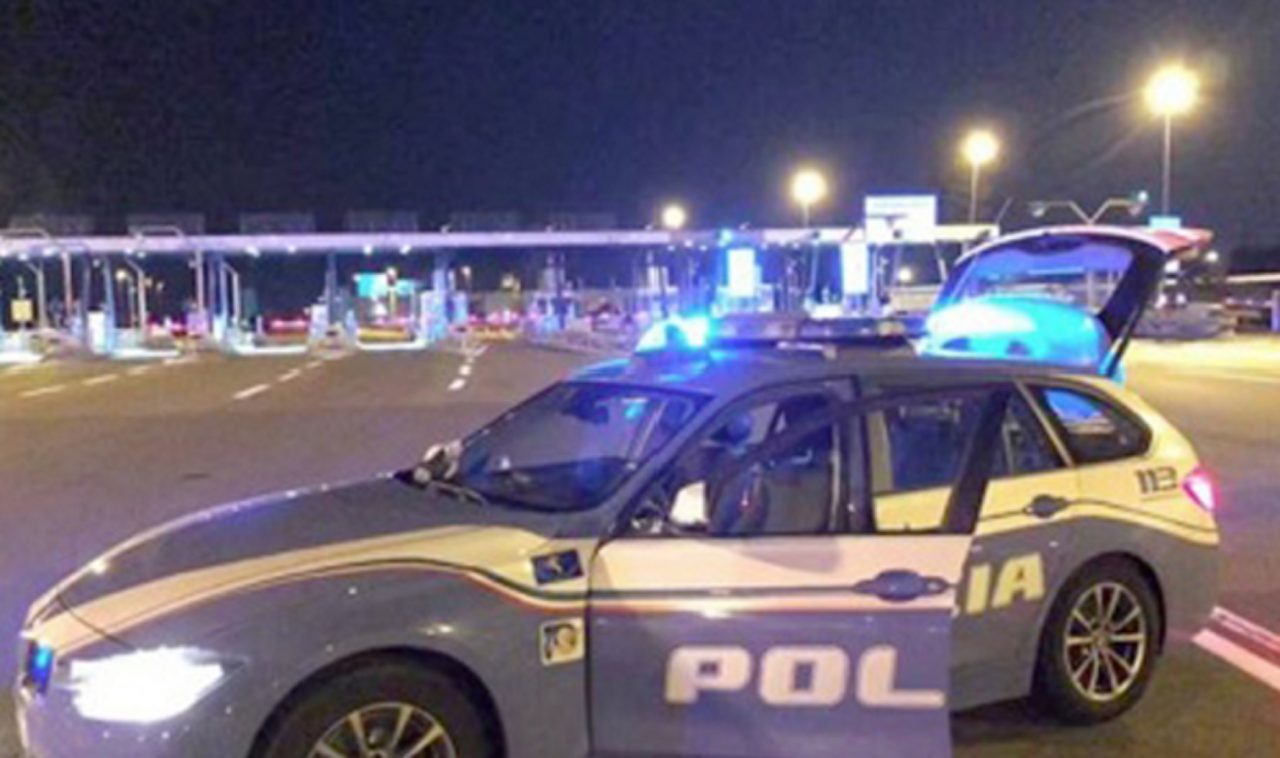 Evade dai domiciliari, ma lo becca la Polstrada di Chiari