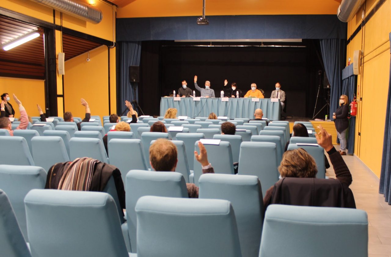 Tensioni in Consiglio: la discussione dura quattro ore