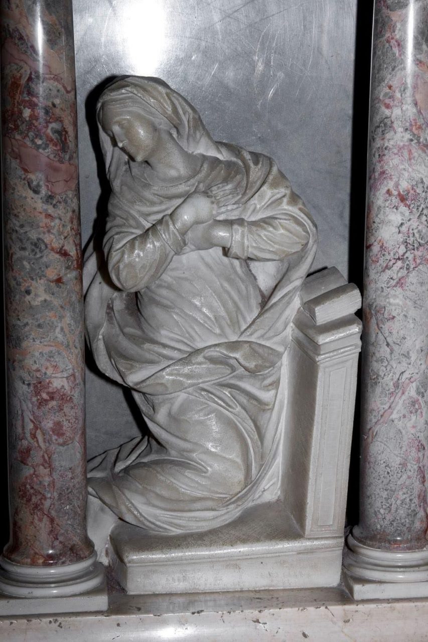 Rubata una statua al Santuario della Madonna della Stella