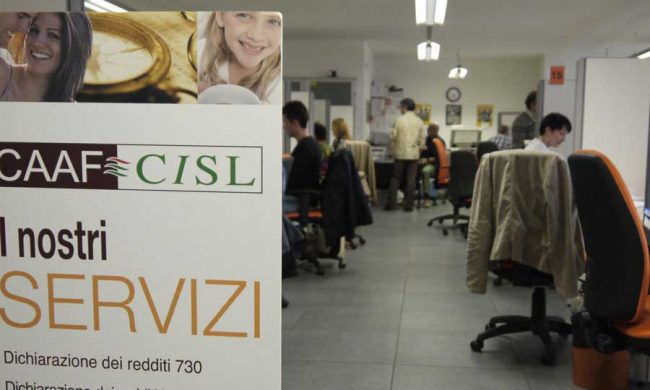 Allarme Caf: nella finanziaria manca la copertura per l’Isee gratuito