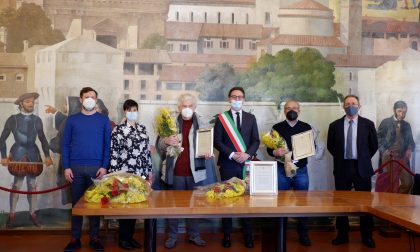 Chiari festeggia i Patroni San Faustino e Giovita: le fotografie dei premiati e dello scambio dei doni