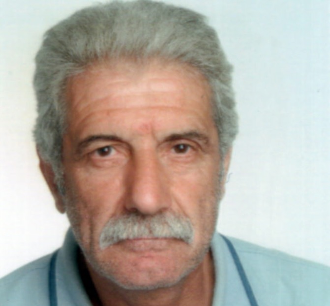 Scivola dal trattore e si incastra nel cardano: 68enne perde la vita