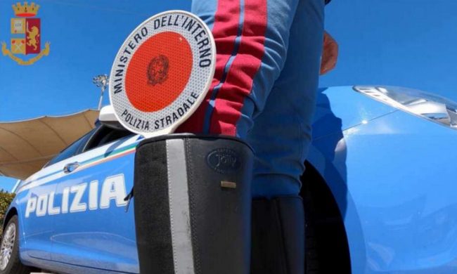 Sequestrati 400 chili di carne trasportata in sacchi neri di plastica