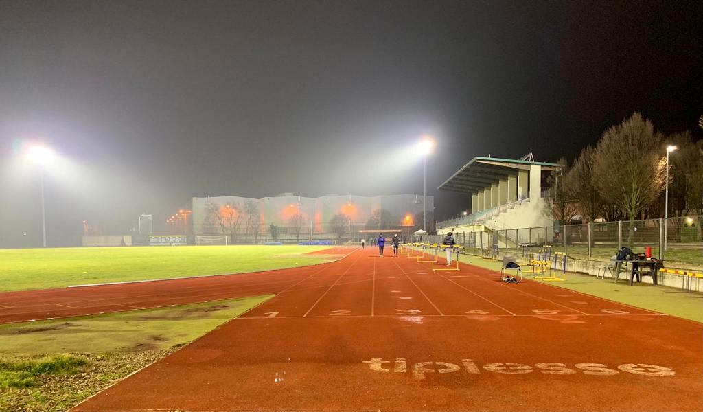 Campo sportivo: terminati i lavori di riqualificazione dell’impianto di illuminazione
