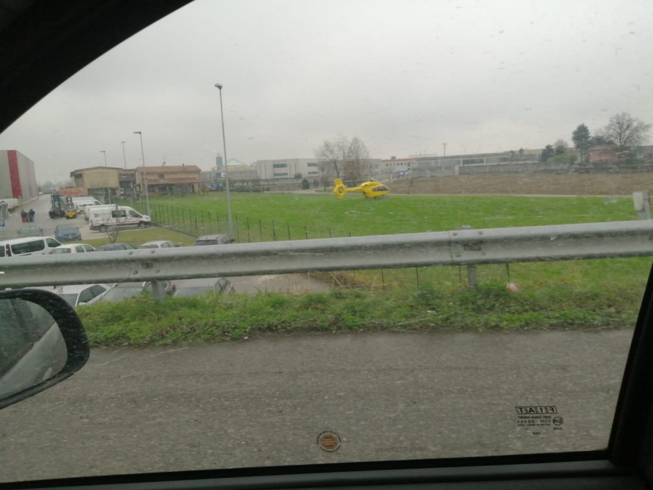 Colto da un malore sul lavoro, grave un ragazzo di 21 anni