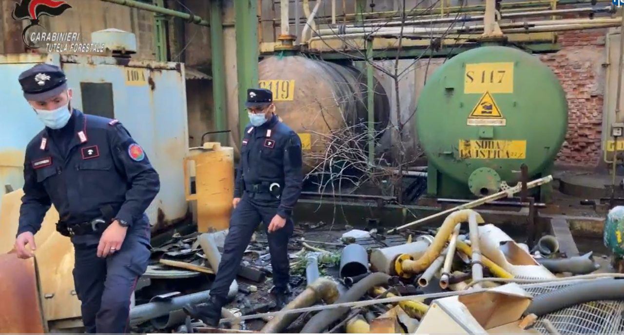 Disastro ambientale e deposito di rifiuti pericolosi: Caffaro sotto sequestro