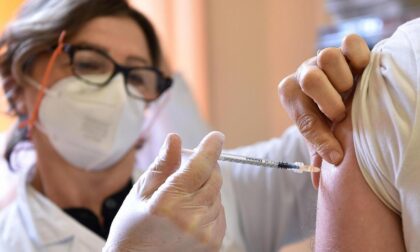 Over 50 non vaccinati: cosa fare quando arriva la sanzione dall'Agenzia delle Entrate