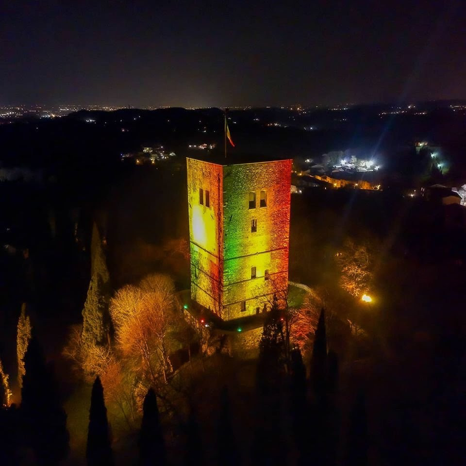 La Rocca di Solferino illuminata con il Tricolore per i 160 anni dell’Unità d’Italia