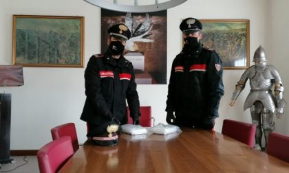 Cocaina nel doppio fondo dell’auto, altro colpo inferto ai “fratelli droga”