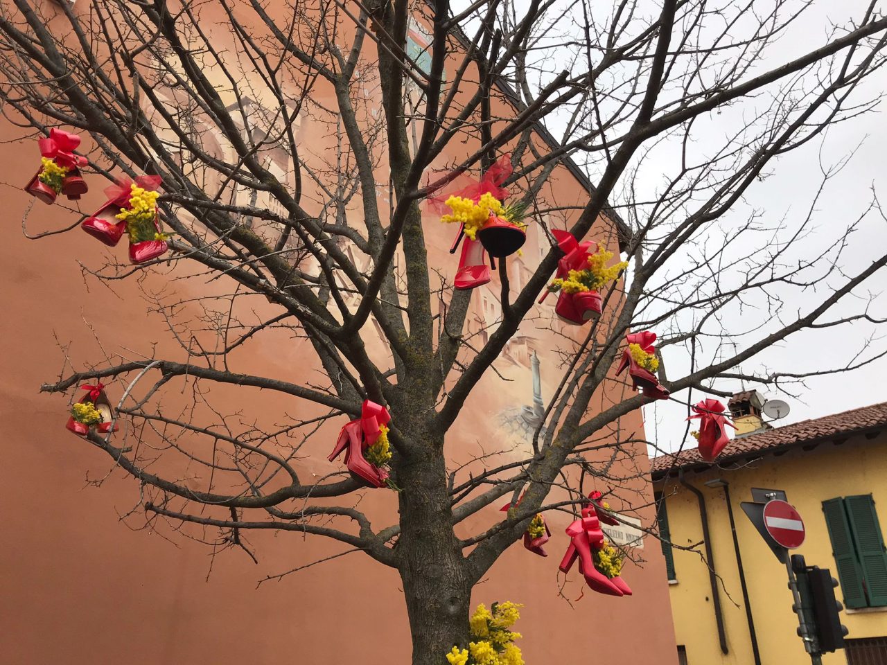 Valorizzare la donna ai tempi del Covid: l’iniziativa delle associazioni castegnatesi