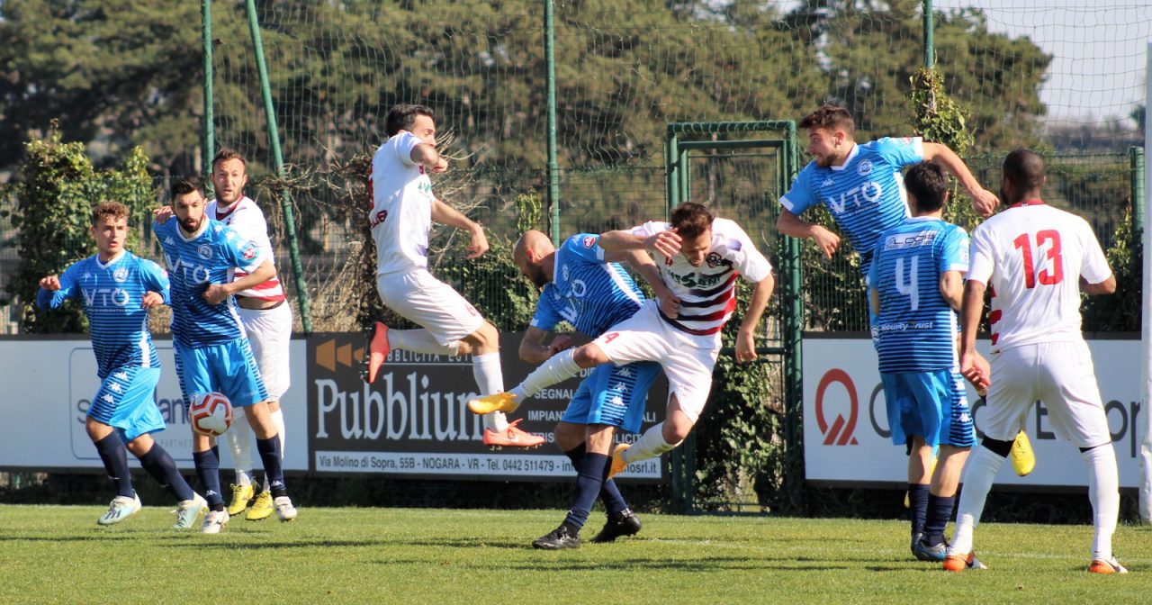 Il Desenzano Calvina affonda a Sona e perde terreno