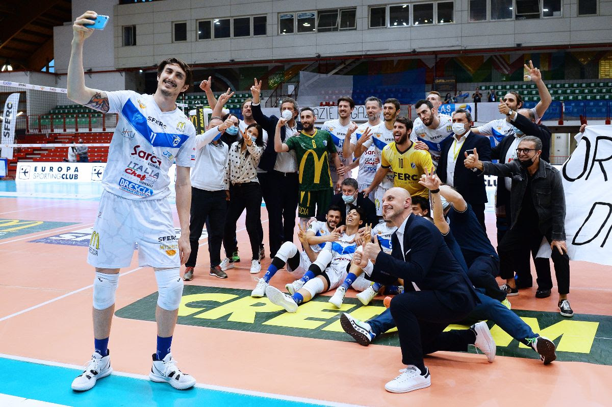 L’Atlantide sogna ad occhi aperti: batte Siena e va 2-0 in semifinale play-off