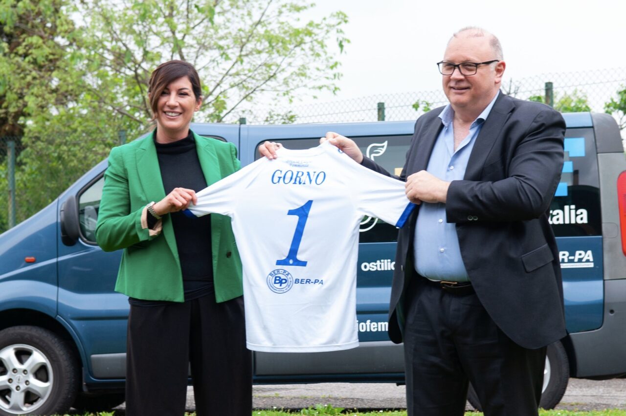 Cambio al vertice per il Brescia Calcio femminile: il patron di OstilioMobili lascia il posto a Clara Gorno