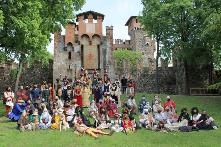 Successo pieno per la “Passeggiata nel Medioevo”