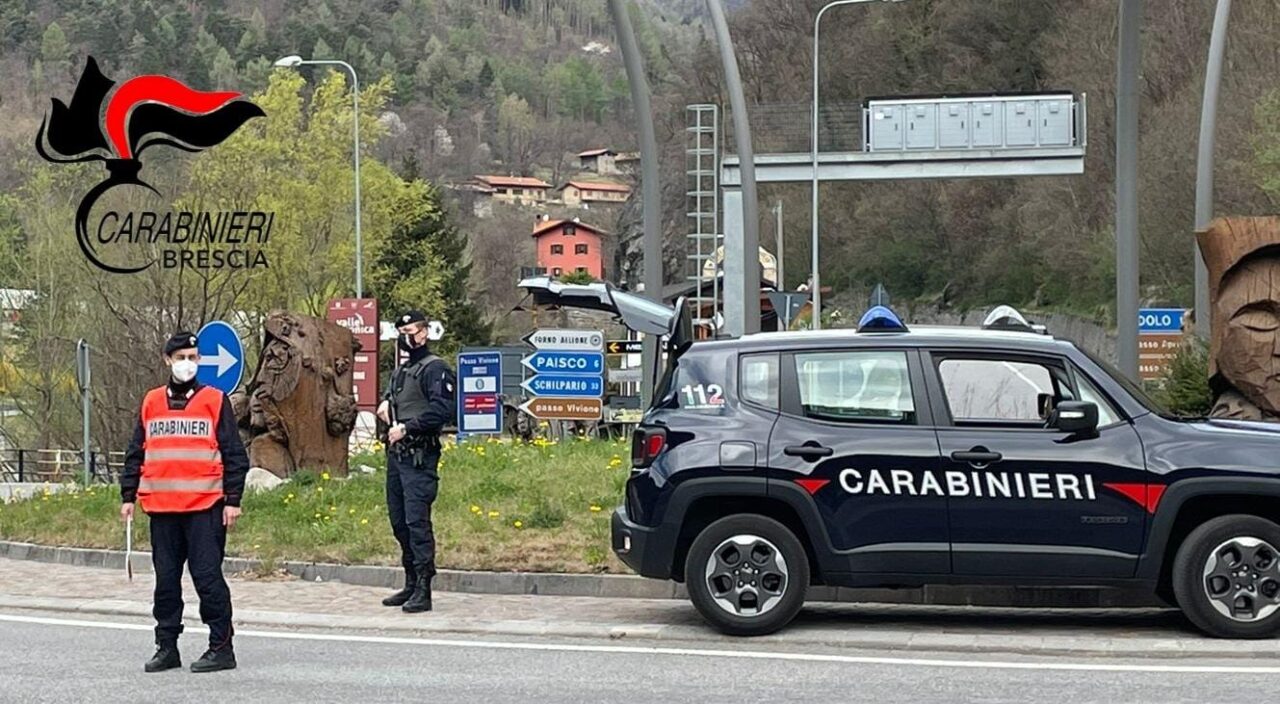 Non si ferma all’alt dei Carabinieri, arrestato