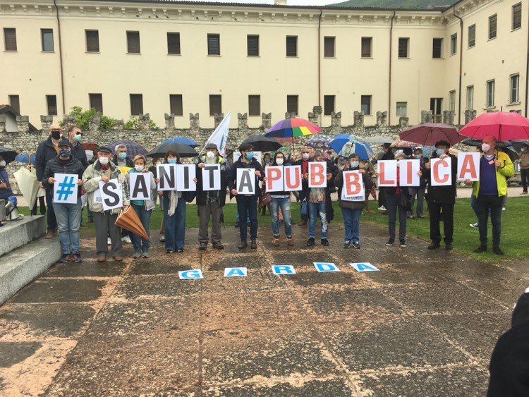 Presidio per una sanità pubblica in Alto Garda e Valtenesi a Salò