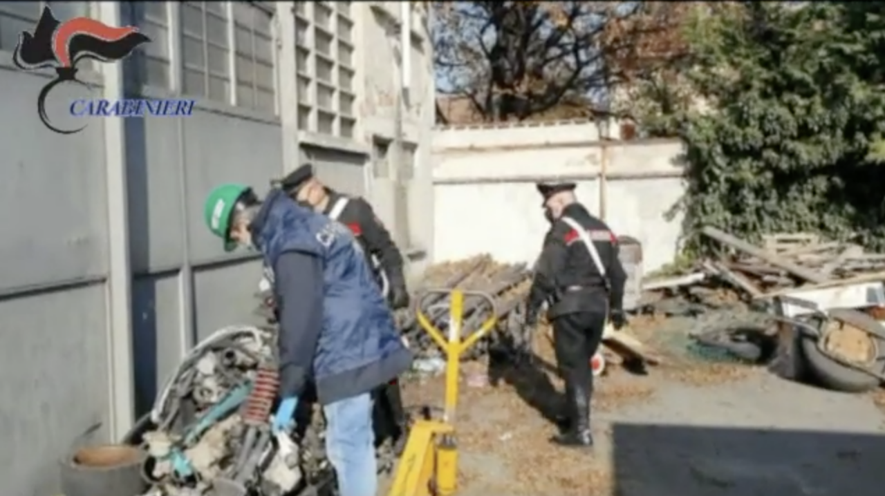 Traffico illecito di rifiuti e riciclaggio, 13 arresti in tutta Italia: Brescia protagonista