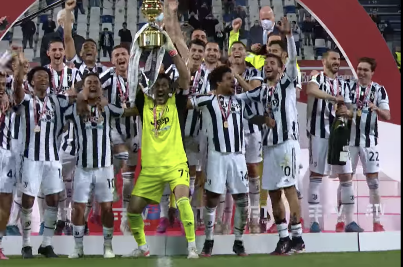 Il bresciano Andrea Pirlo vince la Coppa Italia con la Juventus