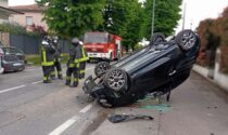 Violento incidente in via Brescia: auto si ribalta e intervengono i soccorsi