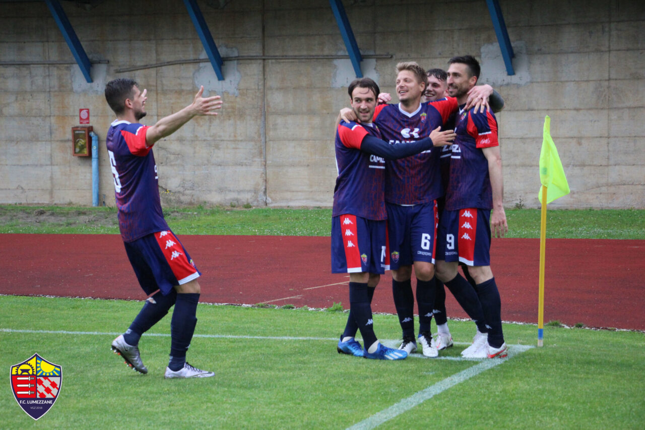 Terza vittoria casalinga per il Lumezzane, Prevalle sconfitto 4 a 2