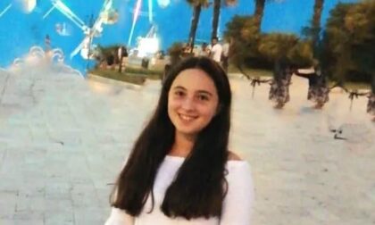 Addio Chiara Fappani, uccisa da un male incurabile a soli 15 anni: oggi l'ultimo saluto