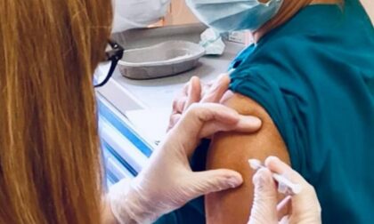 Vaccinarsi in farmacia, ecco dove è possibile farlo a Brescia e provincia