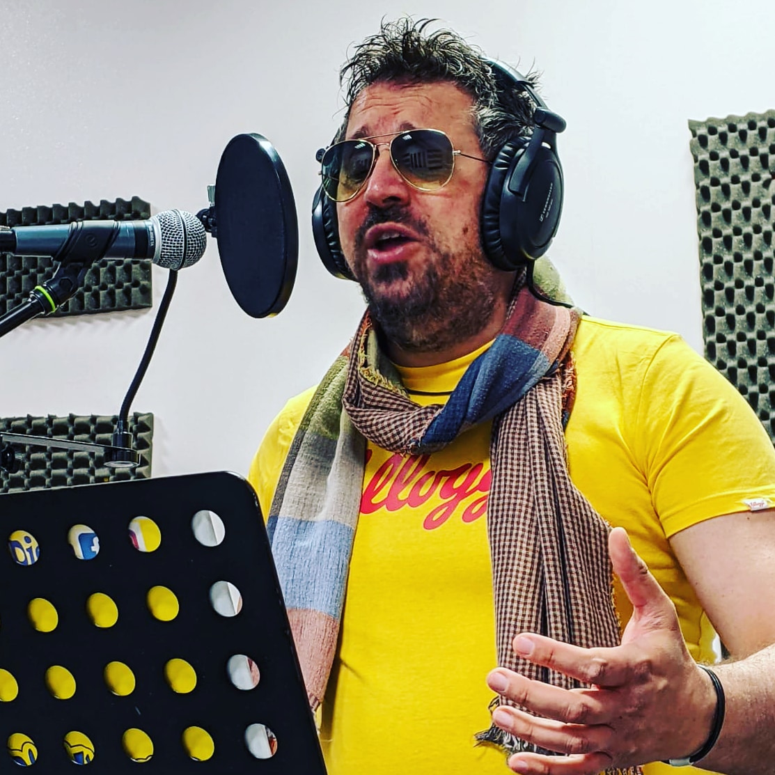 E’ fuori “Check in on”, il primo brano con la partecipazione del comico Diego Bonassi