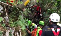 Tragedia sul lago d'Idro: precipita nel vuoto e muore