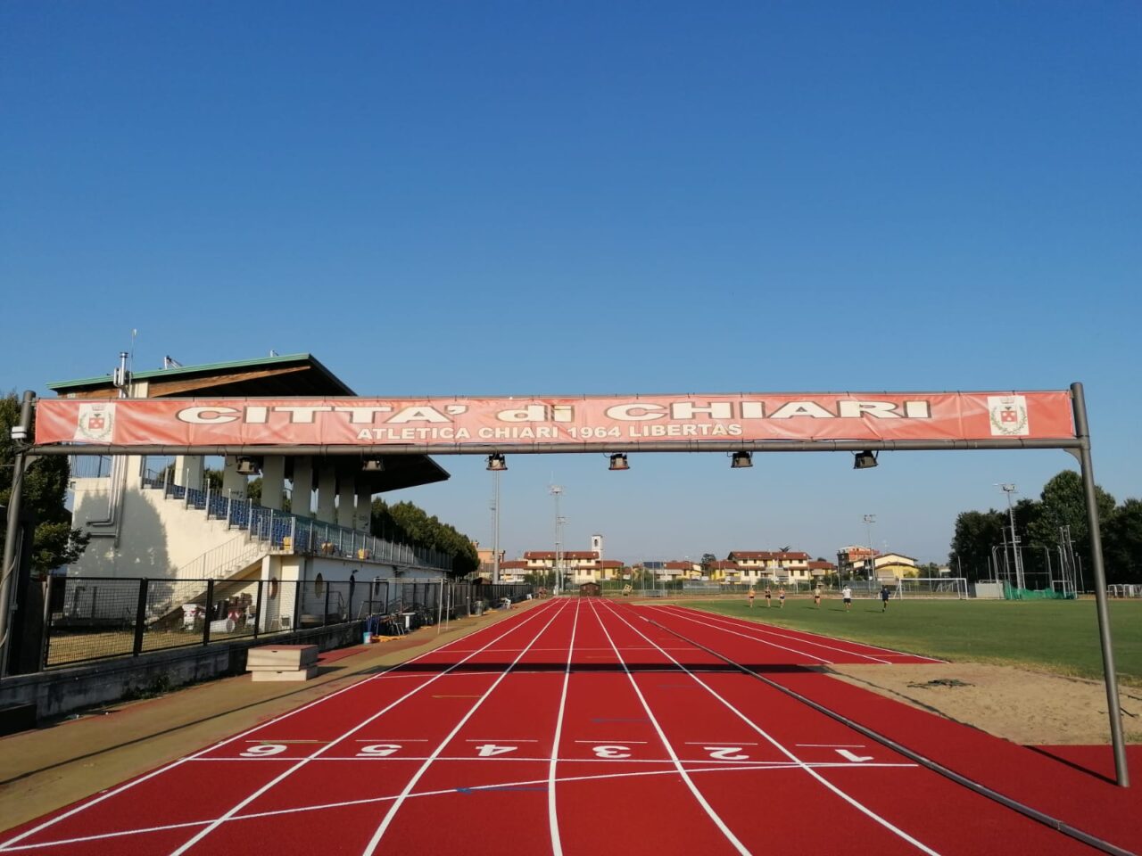 Conclusa la sistemazione della pista di atletica di Chiari