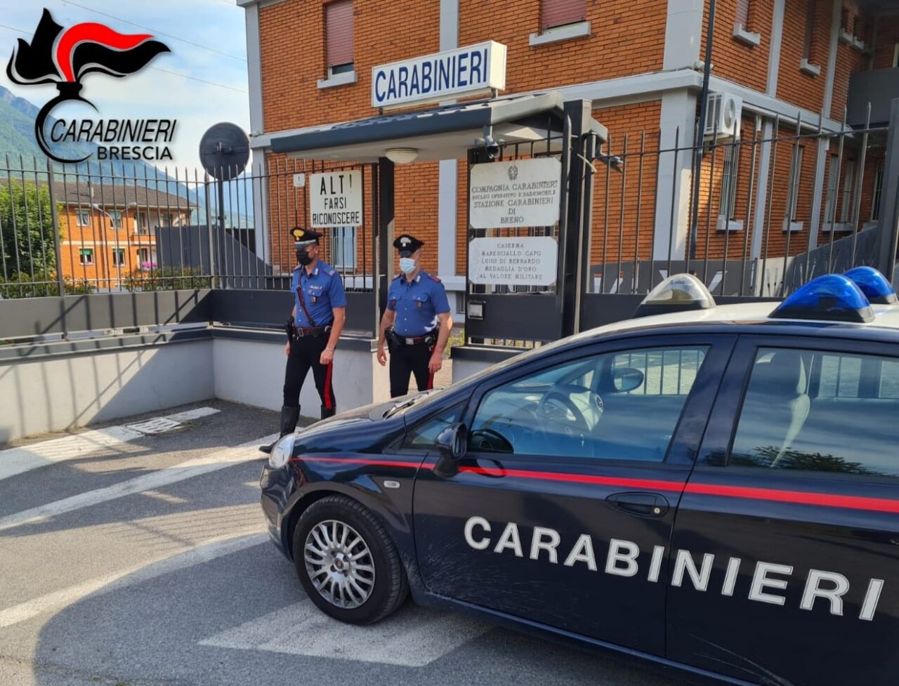 Alla guida di un auto rubata con la compagna e un neonato