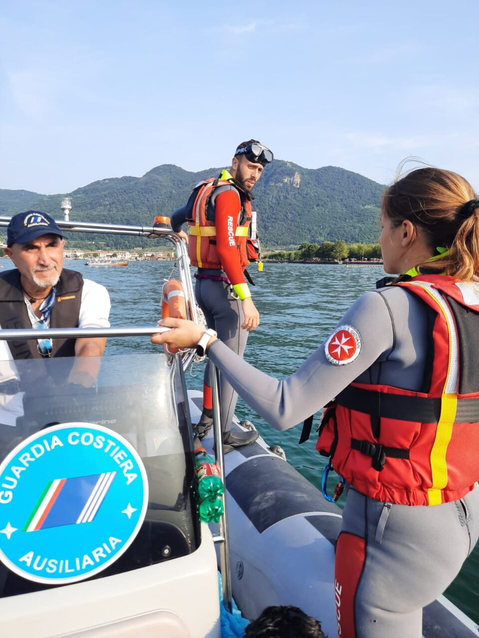 Si tuffa dal pedalò e non riemerge, ritrovato il corpo del 19enne