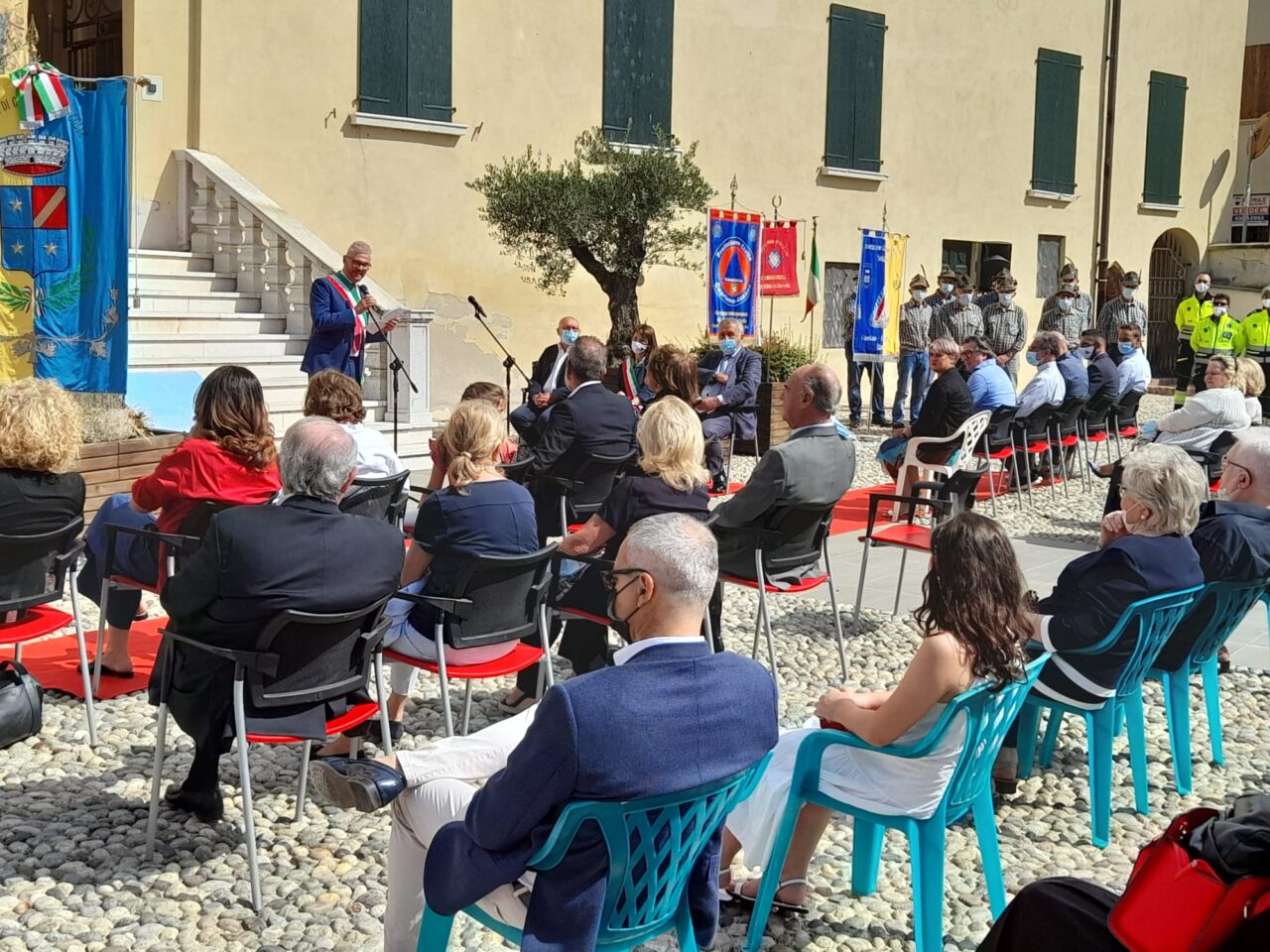 Intitolata la corte del Comune allo storico dottor Monchieri