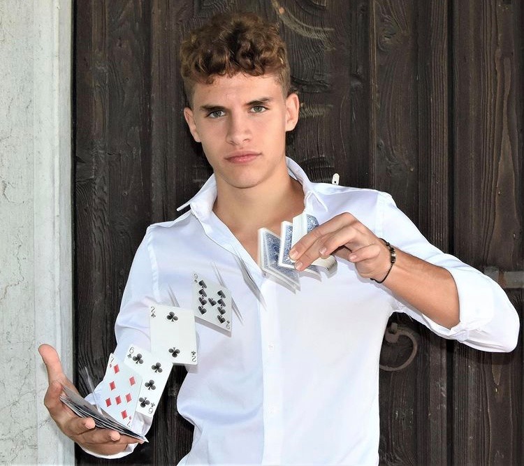 Christian Ceresera, il monteclarense protagonista del talent di Rai 2