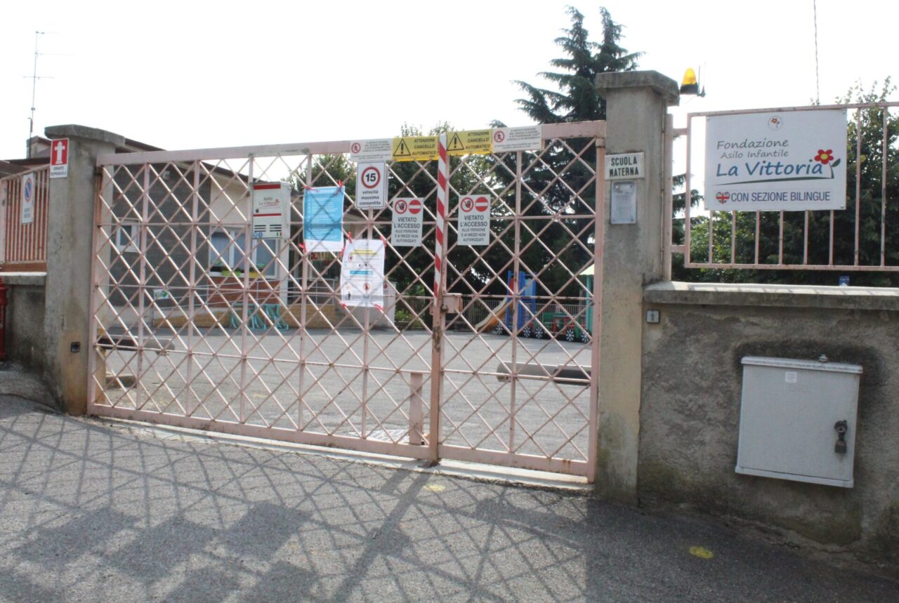 Il Comune “sfratta” lo storico asilo di Adro