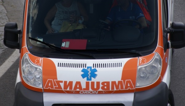 Infortunio sul lavoro coinvolto 38enne