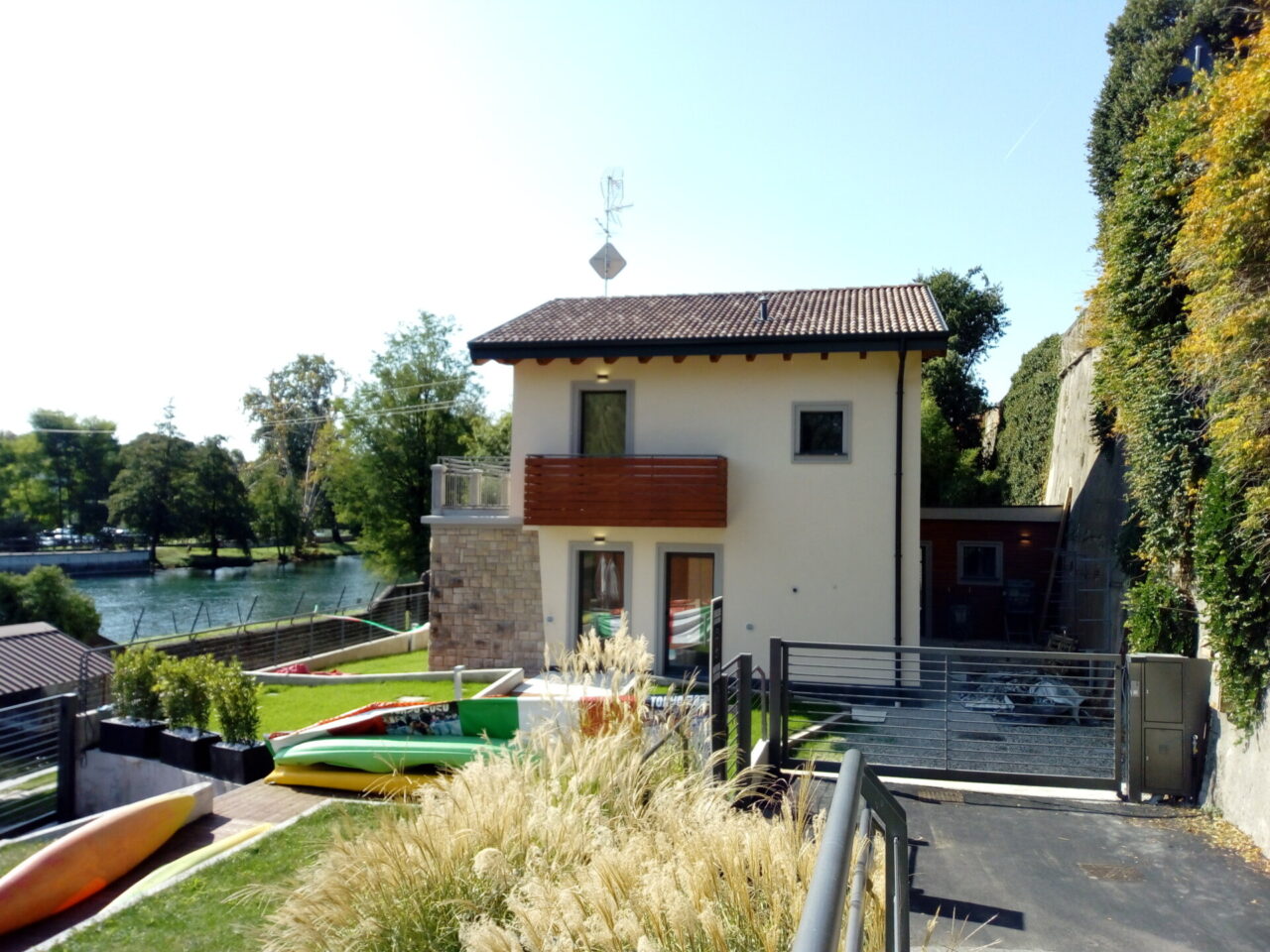 Moderna e accessibile a tutti: ecco la nuova casa dei canoisti sul fiume Oglio