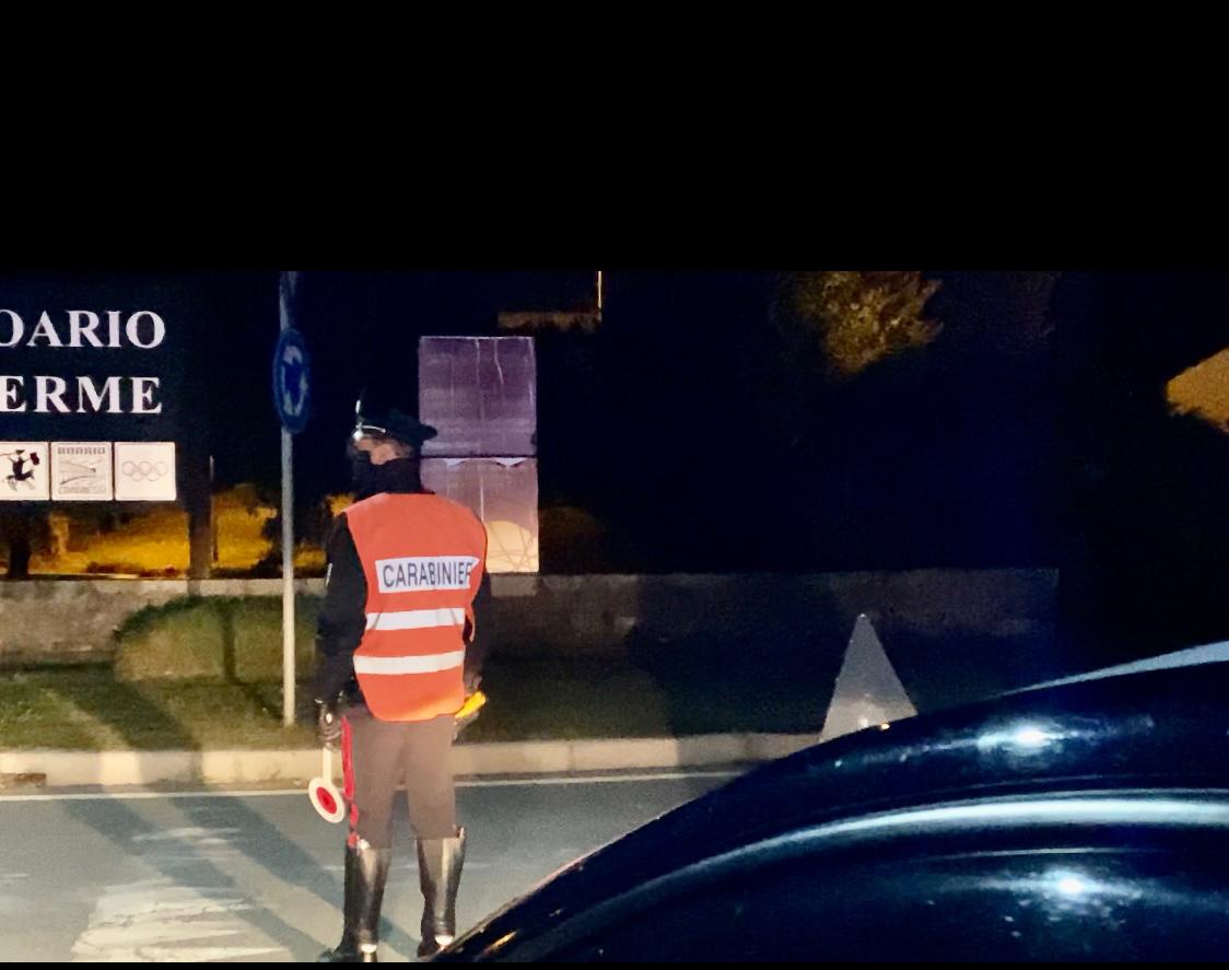 Controlli con l’etilometro: 10 patenti ritirate dai Carabinieri