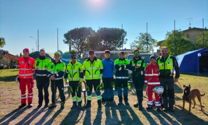 Protezione civile: prima prova di soccorso Dog Rescue