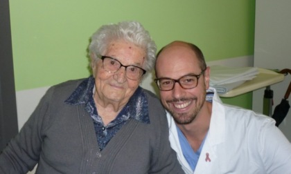 Ha 105 anni la donna più anziana operata di tumore al seno