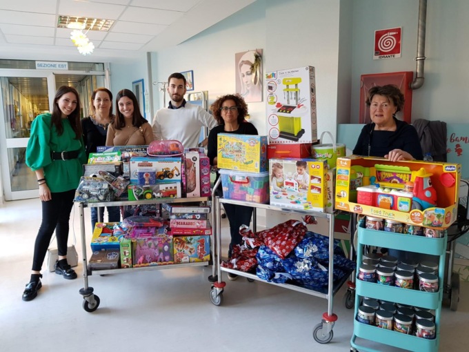 Torna la raccolta dei giochi per donare il sorriso ai bimbi oncologici