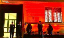 Comando Provinciale Carabinieri di Brescia illuminato di arancione contro la violenza sulle donne