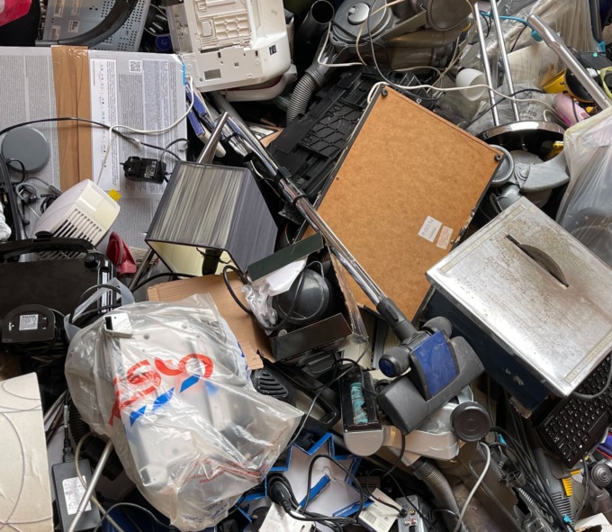 Oltre 6.800 tonnellate di rifiuti elettrici ed elettronici recuperati a Brescia