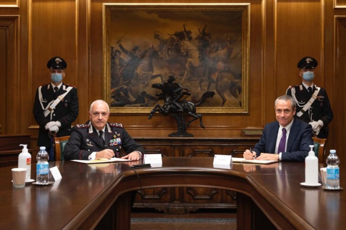 Poste Italiane e Arma dei Carabinieri firmano il protocollo per la sicurezza e la legalità nel lavoro