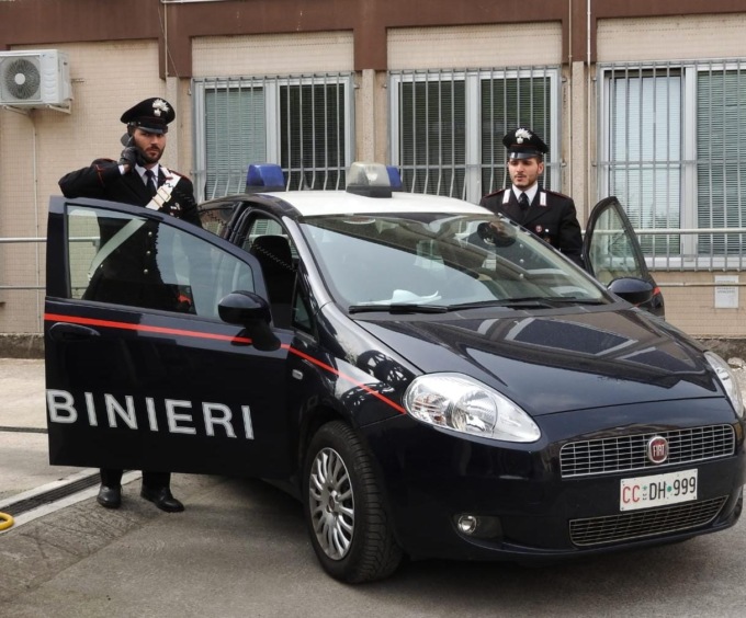 Sei denunce per furto… di energia elettrica